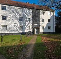 3-Zimmer Wohnung mit Balkon+Mansardenzimmer - Krefeld