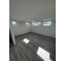 Schöne 2 Zimmer Einliegerwohnung mit Stellplatz - Schemmerhofen