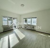 AB SOFORT + Helle und geräumige 3,5-Zimmer Wohnung mit Terrasse - Böblingen Dagersheim