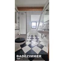 helle zentrumsnahe 3 Zimmer mit Balkon - Zwickau