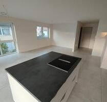 Gemütliche 2 Zimmer Wohnung mit Balkon und Tiefgaragenstellplatz in Leinfelden Echterdingen - Leinfelden-Echterdingen