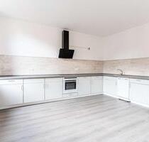 Renovierte 2-Zimmer Wohnung mit Einbauküche - Güsten