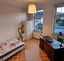 Ein schönes Zimmer zum vermieten ib Bochum Weitmar
