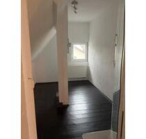 3 12 Zimmer Maisonette Wohnung mit Balkon - Neuenbürg