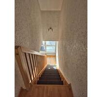 II 2- Zimmer Dachgeschoss-Maisonette mit EBK, Balkon und TG-Stellplatz II frei ab sofort - Leipzig Südwest