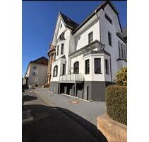 *Zum 01.08 Charmante 2 Zimmer Wohnung - Sanierter Altbau - Solingen Höhscheid