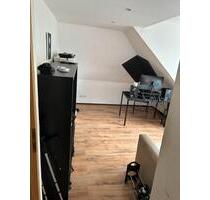 Dachgeschosswohnung (2 Zimmer Wohnung) - Elsfleth