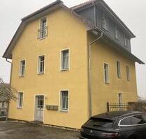 Zwei - Zimmer - Wohnung - ca. 50 m2 - Grabfeld