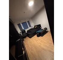 Charmante 1 Zimmer Wohnung für Studenten oder Azubis - Rostock Groß-Klein