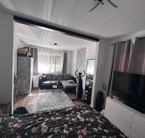 Großes WG Zimmer voll möbliert - 750,00 EUR Kaltmiete, in Mörfelden-Walldorf (PLZ: 64546)