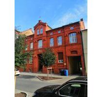 Top 3-Zimmer Wohnung in der Schönbeckstraße im Kulturdenkmal per 01.12.2025 wieder zu vermieten, mit Fussbodenheizung und Stellplatz möglich! - Stendal