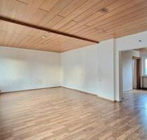 105 m² • 4 ZKB Wohnung • Ideal für WG • Jobcenter möglich • Garten • Top-Lage Elversberg - Spiesen-Elversberg