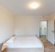 Möbliertes WG-Zimmer in zentraler Lage für Studenten und Azubis - Köln Mülheim