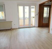 ** mit Balkon ** 3 Zimmer Wohnung in Leubnitz zu vermieten! - Werdau