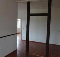 3 Zimmer Wohnung Küche Bad, ca. 97 m² in Merxhausen - Stadtoldendorf