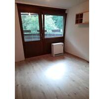 Zwei Zimmer Wohnung mit Küche und Aufzug - Bad Urach