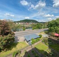 Schöne 3,5-Zimmer Dachgeschosswohnung mit Küche im Herzen von Wertheim