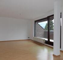 Frisch renovierte 2,5 - Zimmer DG Wohnung in H.-Scherlebeck - Herten Bertlich