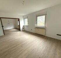 100 m² renovierte 4 Zimmer Whg. Hasselt mit Balkon - Bedburg-Hau