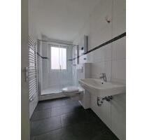 Modernes Wohnen in ruhiger Lage! 3-Zimmer-Erdgeschosswohnung mit neuwertigem Badezimmer und Balkon - Bergkamen