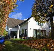 Exklusive 3-Zimmer-Maisonette mit Terrasse und Garten in Top-Zustand - Hennef (Sieg)