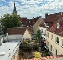 Möblierte 4 Zimmer Dachgeschosswohnung in der Innenstadt - Osnabrück