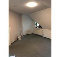2 Zimmer In WG, Wechloy - 475,00 EUR Kaltmiete, in Oldenburg (PLZ: 26131) Eversten