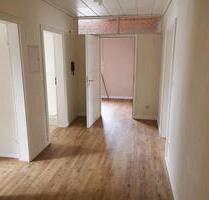 4-Zimmer Obergeschosswohnung - 720,00 EUR Kaltmiete, ca.  82,00 m² in Lingen (Ems) (PLZ: 49811) Gauerbach