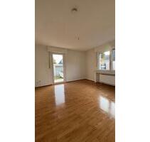 Renov. 3 Zimmer Wohnung mit Balkon & EBK kurzfristig zu vermieten - Recklinghausen Grullbad