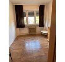 2 Zimmer Wohnung Ca 27qm in Zentrum von Reutlingen