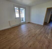3 Zimmer + EBK + Balkon + Blick ins Grüne - Bitterfeld-Wolfen
