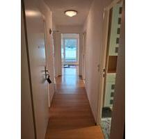 Dachgeschosswohnung - 750,00&nbsp;EUR Kaltmiete, ca.&nbsp; 65,00&nbsp;m&sup2; in Maintal (PLZ: 63477)