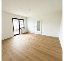 Ruhig & zentral: 2-Zimmer mit Parkett, 2 Balkonen in Frankfurt-Harheim - Frankfurt am Main Bonames