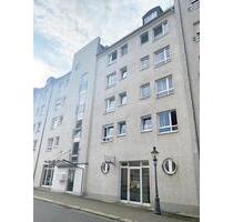 Schöne 2-Raum-Wohnung mit Wanne, separater Küche und Balkon am Wohnzimmer im Stadtzentrum! - Chemnitz