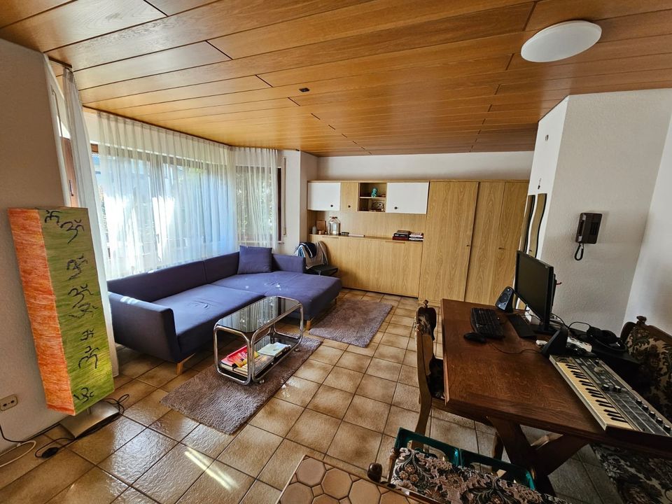 1 Zimmer EG Wohnung in Nürtingen-Hardt