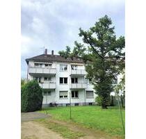 2,5 Zimmer Etagenwohnung mit Balkon in Duisburg zu vermieten.