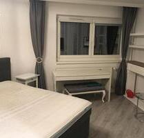 Zimmer in einer zweier WG komplett Möbliert zu Vermieten - Berlin Reinickendorf