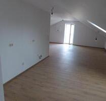 2- Zimmer Dachgeschosswohnung in Plattling zu vermieten