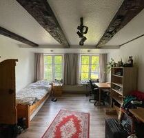 Ein helles, möbliertes Zimmer direkt am Lambertiplatz - Lüneburg