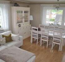 schöne helle 3-Zimmer Wohnung mit EBK - Salach