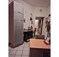 WG ab Januar 2026 - 420,00 EUR Kaltmiete, ca.  70,00 m² in Karlsruhe (PLZ: 76137) Südstadt