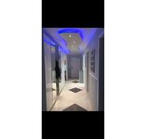 Moderne schöne 4 Zimmer Wohnung inkl. Einbauküche - Bad Vilbel