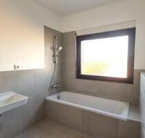 Sanierte 3 Zimmer Wohnung mit Garagenstellplatz zu Vermieten - Wolfenbüttel Adersheim