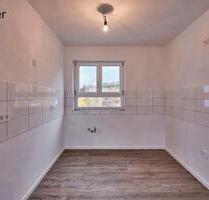 Stop: Hier wartet Ihre 3 Zimmer Wohnung über den Dächern von Darmstadt