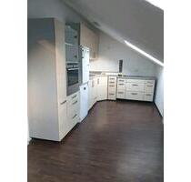 2 zimmer wohnung DG - 600,00 EUR Kaltmiete, in Tuttlingen (PLZ: 78532)