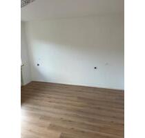 3 Zimmer Wohnung - Kernsaniert - 1.050,00 EUR Kaltmiete, in Stuttgart (PLZ: 70329) Hedelfingen