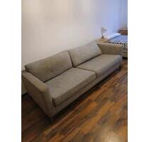 1 WG Zimmer zu vermieten - 600,00 EUR Kaltmiete, ca.  20,00 m² in Berlin (PLZ: 10707) Charlottenburg-Wilmersdorf