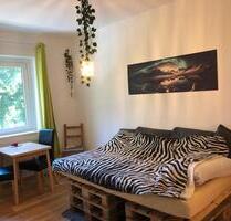 Helle, möbelierte 2 Zimmer Wohnung zur Zw.Miete 6.12.25-20.1.26 - Leipzig Nordwest