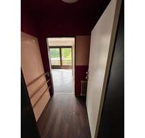 Ein Zimmer Apartment nähe FH - 328,00 EUR Kaltmiete, in Detmold (PLZ: 32758) Hakedahl