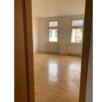 3 Raum Wohnung mit Balkon im Altbau WG Leipzig West